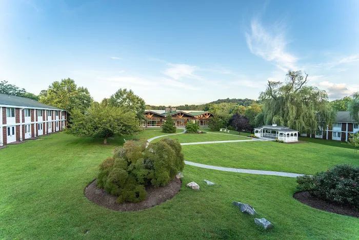 Sleepy Hollow Hotel 4