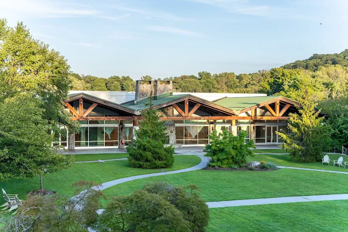 Sleepy Hollow Hotel 4