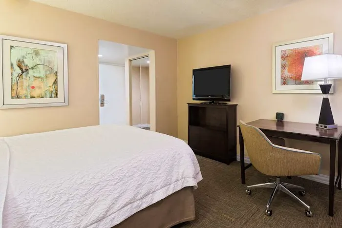 Hampton Inn White Plains/Tarrytown 4