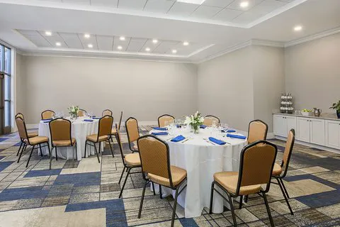 Sheraton Tarrytown Hotel 4