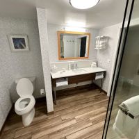 Hampton Inn & Suites Staten Island ico
