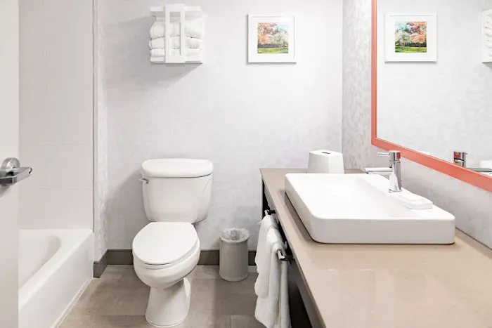 Hampton Inn & Suites Newark Airport Elizabeth 4