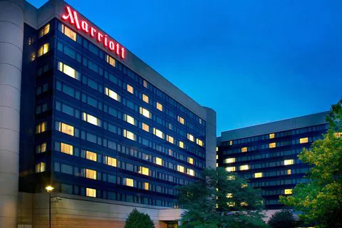 Newark Liberty International Airport Marriott 4