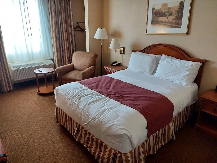 Five Towns Inn 4