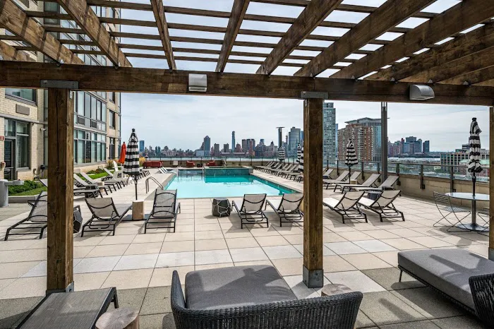 Global Luxury Suites Downtown Jersey City 5