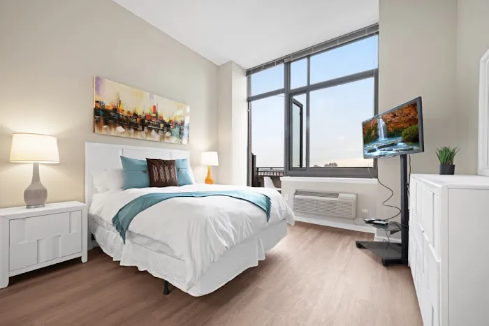 Global Luxury Suites Downtown Jersey City 5