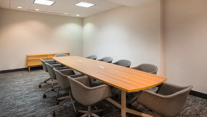DoubleTree by Hilton Newark Penn Station 5