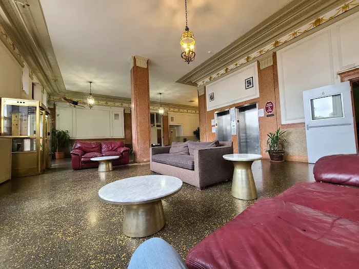 Riviera Hotel 5