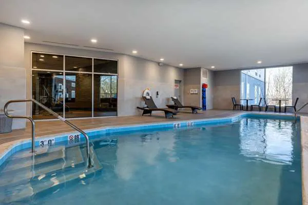 Cambria Hotel West Orange 4