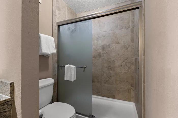 Quality Inn Wayne - Fairfield Area 4
