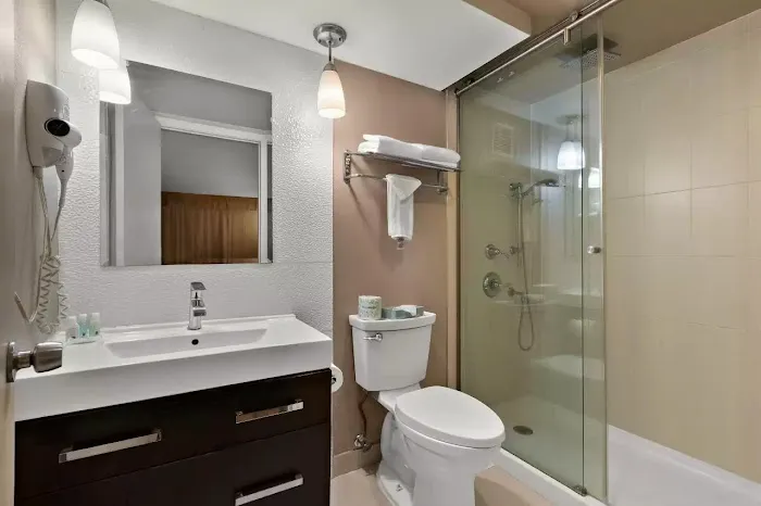 Quality Inn Wayne - Fairfield Area 4