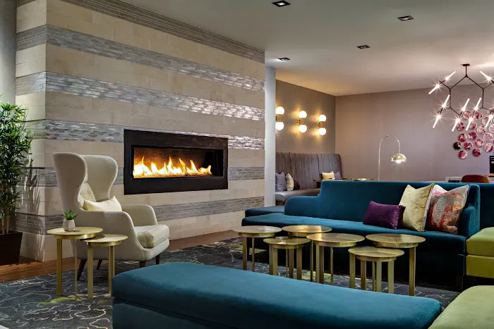 DoubleTree by Hilton Fairfield Hotel & Suites 4