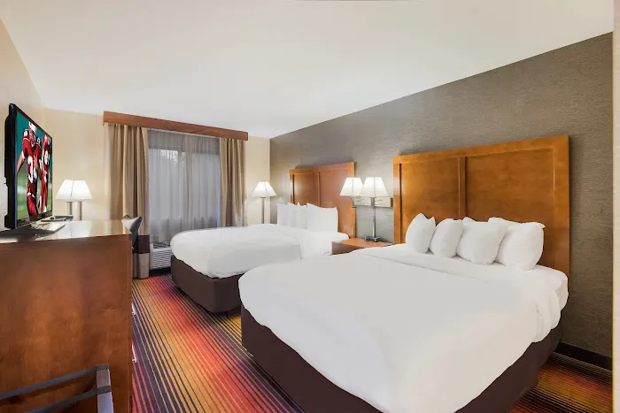 Red Roof Inn Fairfield 4