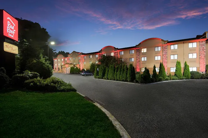Red Roof Inn Fairfield 4