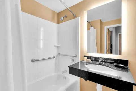 SpringHill Suites Tarrytown Westchester County 4