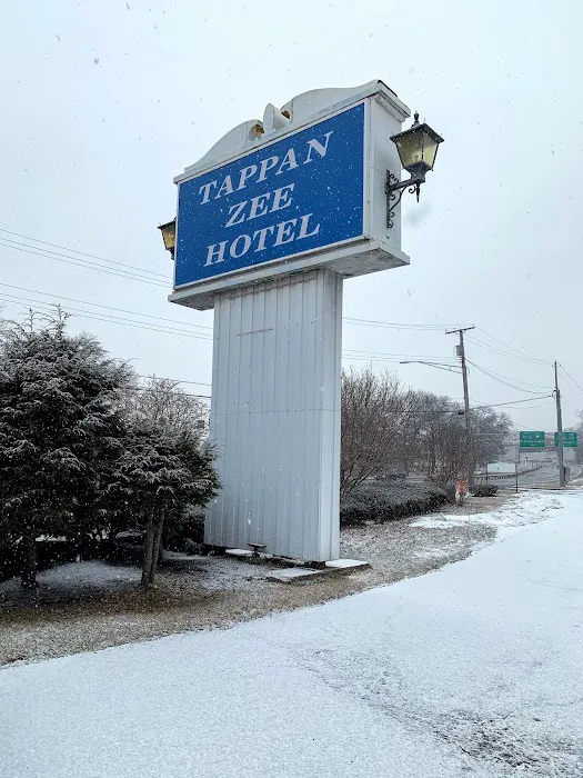 Tappan Zee Hotel 4