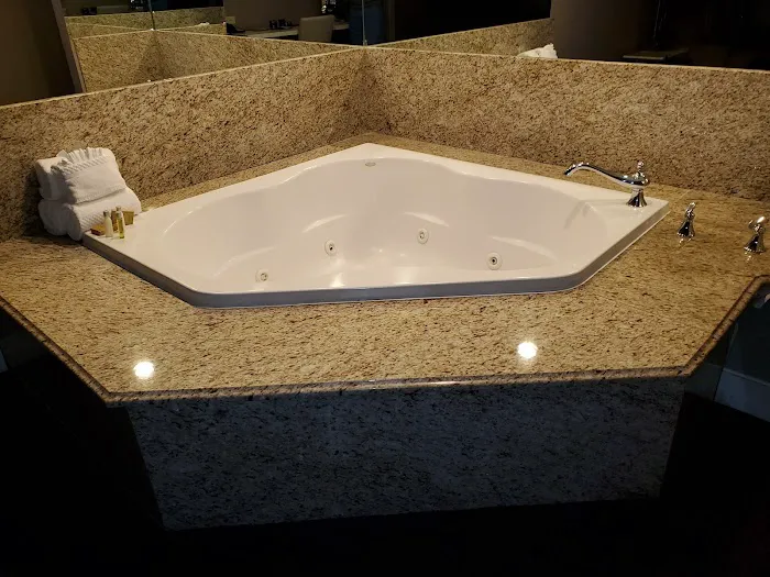 DoubleTree by Hilton Hotel Nanuet 4