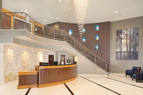 Courtyard Montvale 4