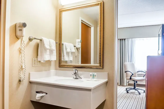 Quality Inn Spring Valley - Nanuet 4