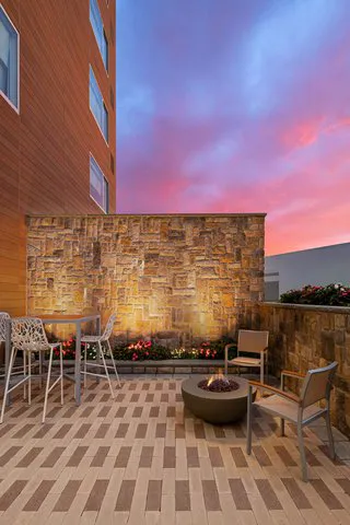 Element Spring Valley 4