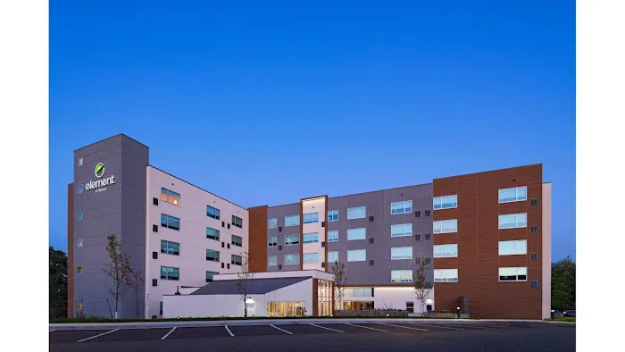 Element Spring Valley 4