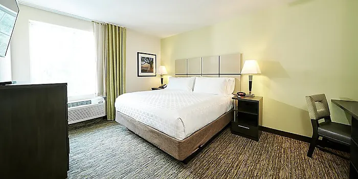 Sonesta Simply Suites Nanuet 4