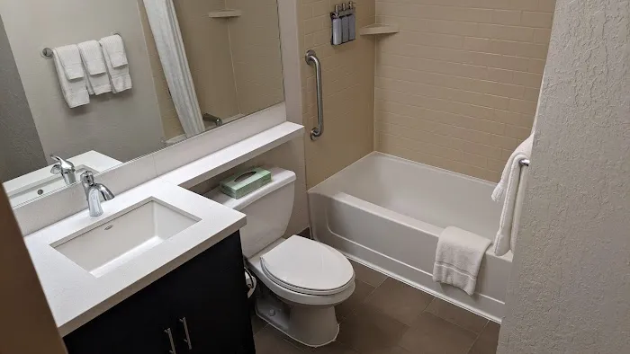 Sonesta Simply Suites Nanuet 4