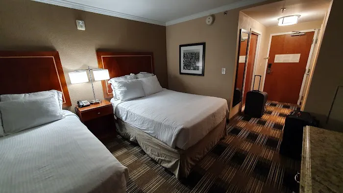 Hotel Executive Suites 4