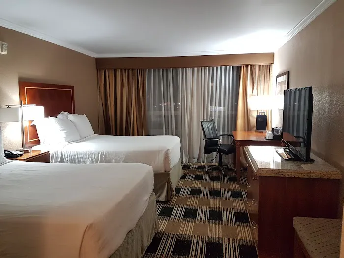 Hotel Executive Suites 4