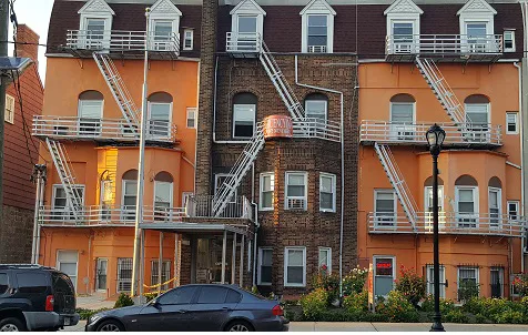 Efficiency Inn 4
