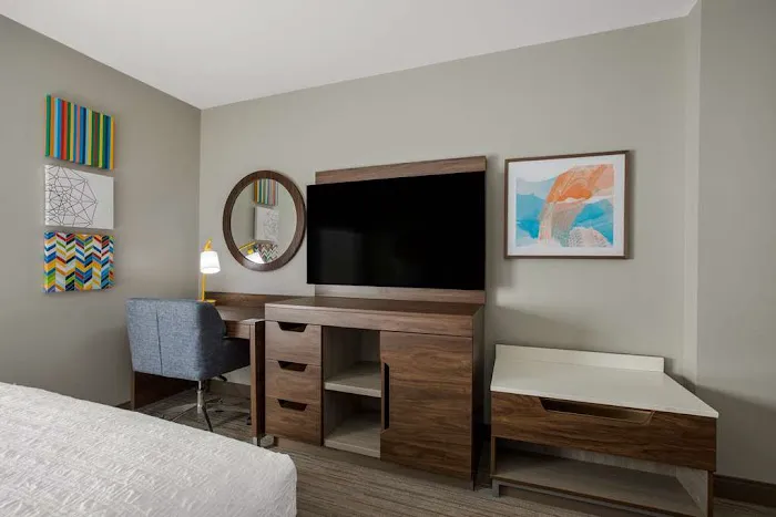 Hampton Inn Linden 4
