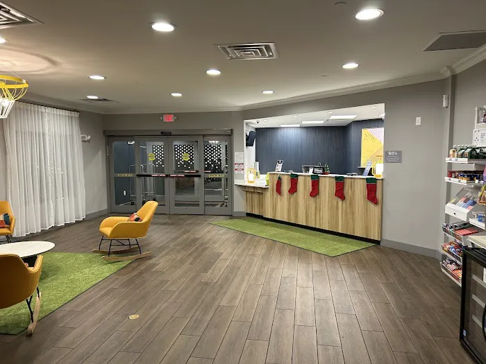Spark by Hilton Rahway 4