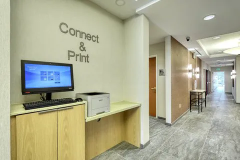 Fairfield Inn & Suites Woodbridge 5