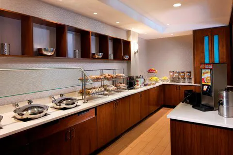 SpringHill Suites Newark Liberty International Airport 4