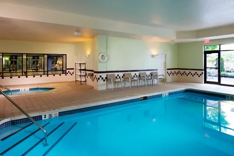 SpringHill Suites Newark Liberty International Airport 4