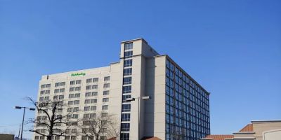 Ramada Plaza by Wyndham Newark International Airport