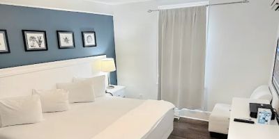 Long Beach Hotel