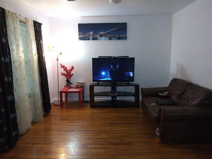 Mojoy Homesuites At Runyon 5