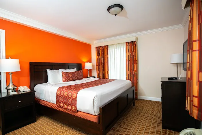 The Wilshire Grand Hotel 4