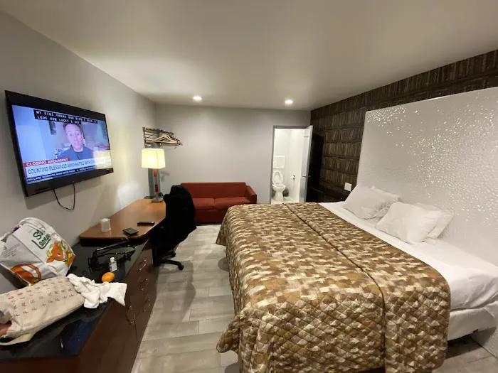 Ramsey Inn & Suites 4