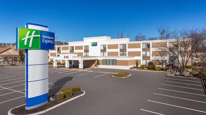 Holiday Inn Express Ramsey-Mahwah by IHG 4