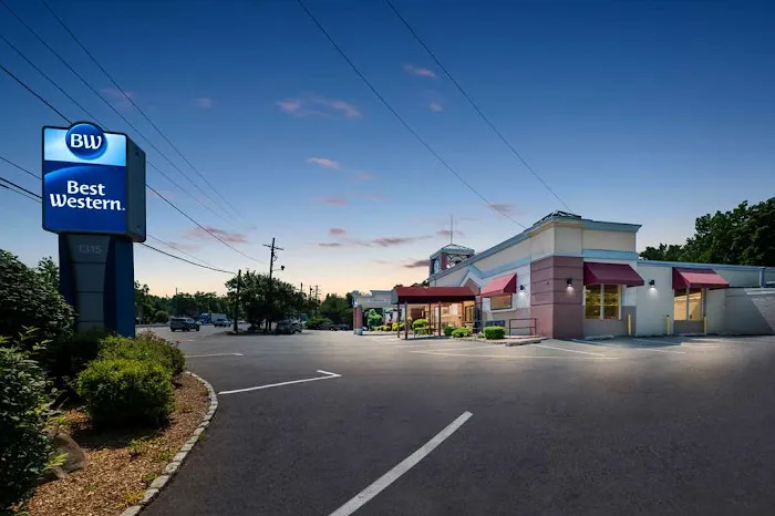 Best Western The Inn at Ramsey 4
