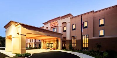 Hampton Inn & Suites Mahwah