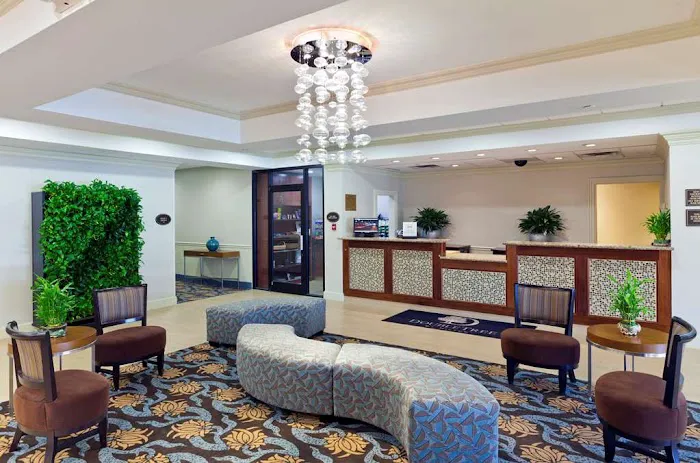 DoubleTree by Hilton Hotel Mahwah 4