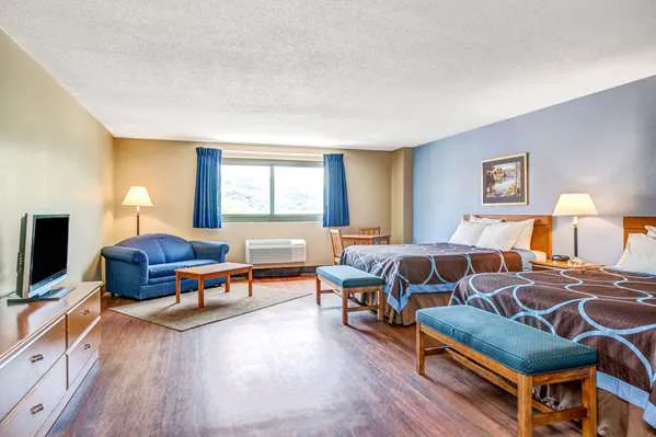 Super 8 by Wyndham Mahwah 4