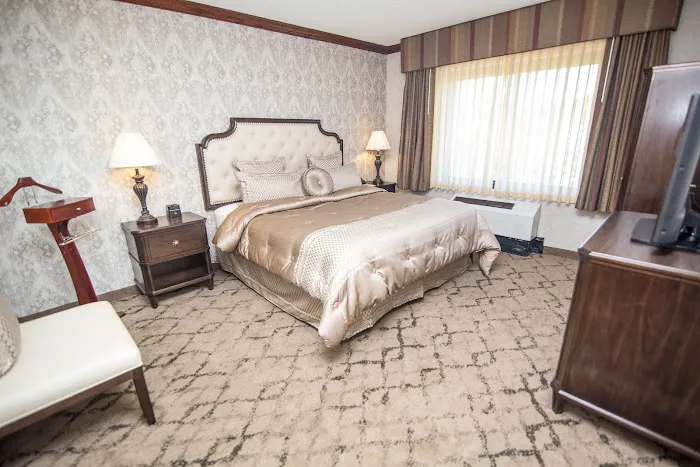 Best Western Plus Fairfield Executive Inn 4