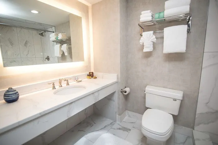 Best Western Plus Fairfield Executive Inn 4