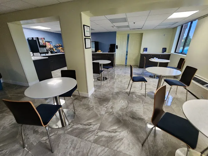 Days Inn by Wyndham Wayne 4