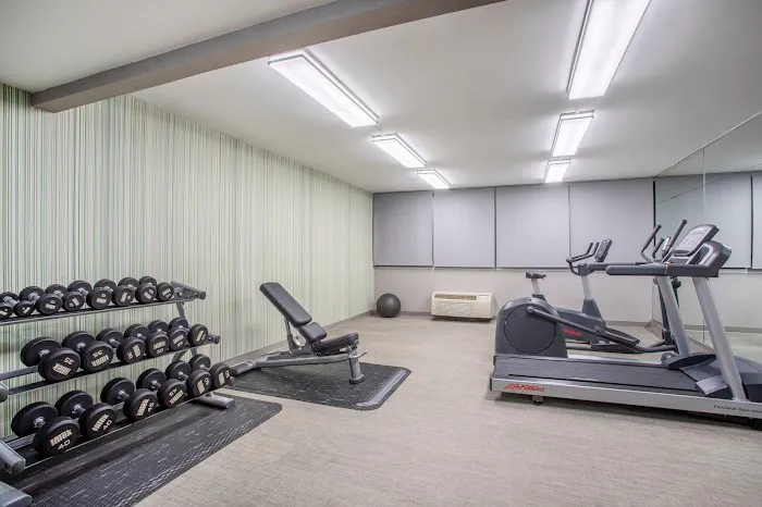 Holiday Inn & Suites Parsippany Fairfield by IHG 5