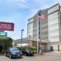 Comfort Suites at Woodbridge